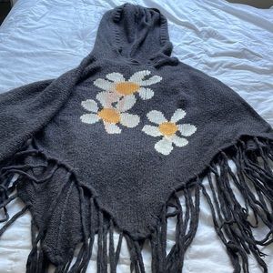Wildfox Woodstock Wool Daisy Poncho beautiful stitching fits xs-small